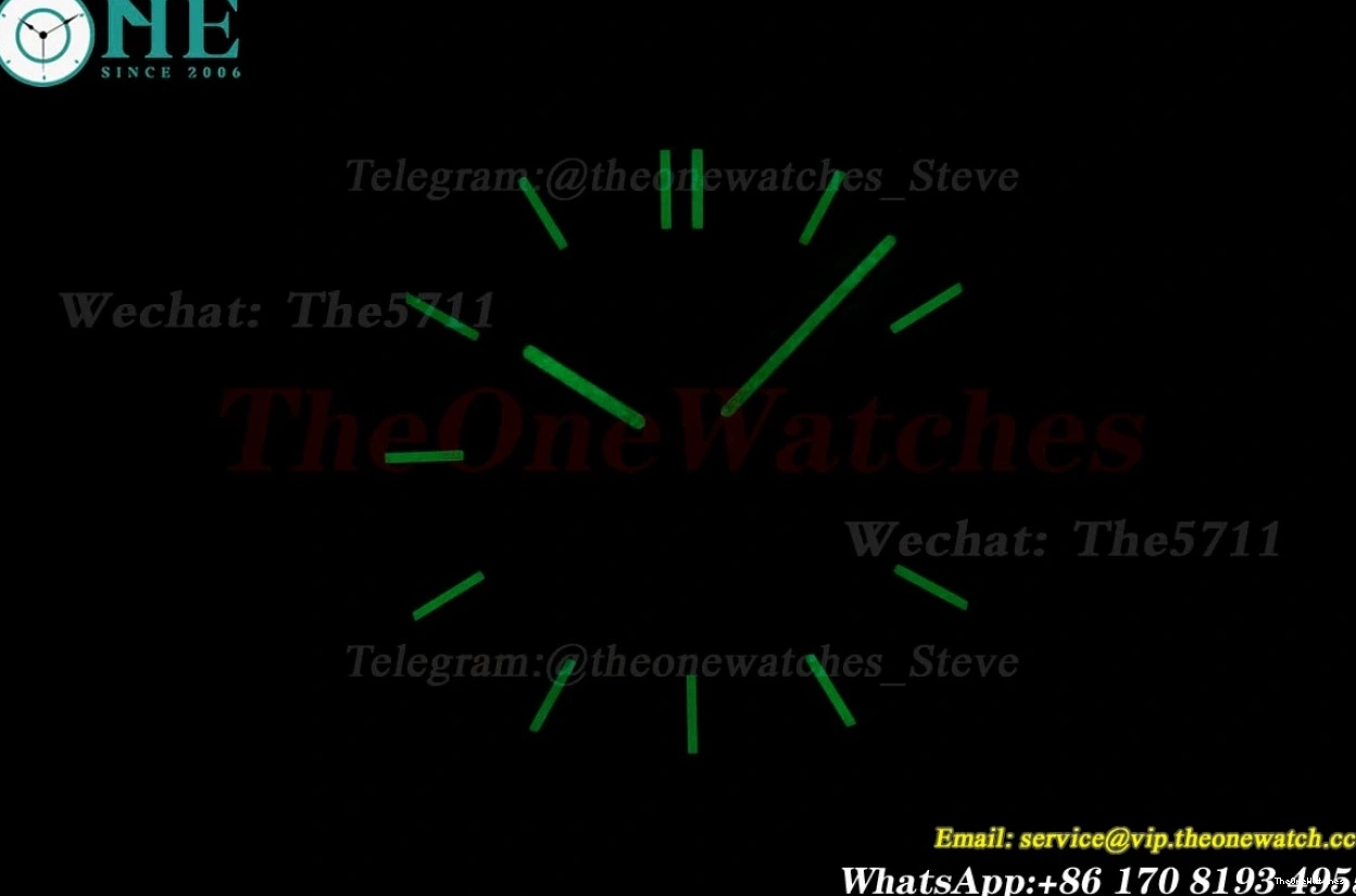 5711 AMGF RU MY9015 Green Nautilus AET Cer Dial 40mm Textured 0409